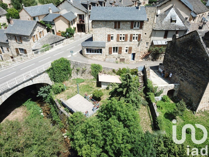 Village house 15 rooms of 279 m² in Ispagnac (48320)