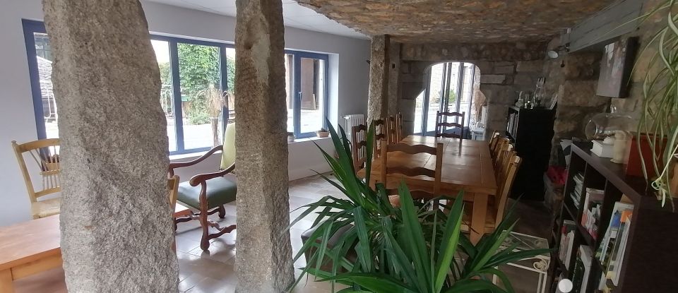 Village house 15 rooms of 279 m² in Ispagnac (48320)