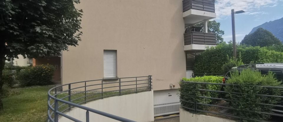 Apartment 4 rooms of 81 m² in Sassenage (38360)