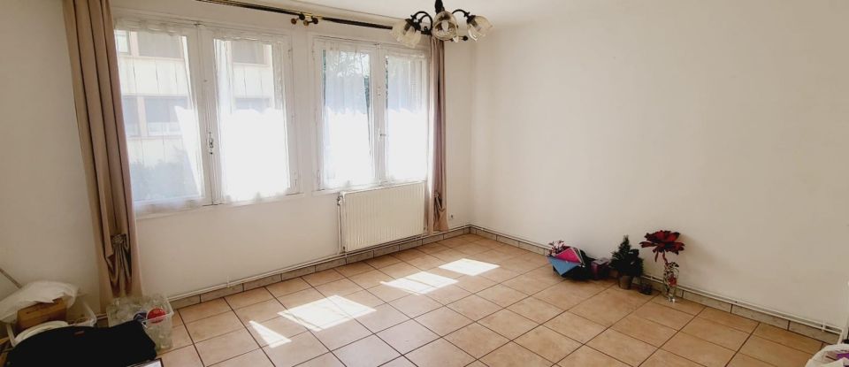 Appartement 3 pièces de 63 m² à Chambéry (73000)