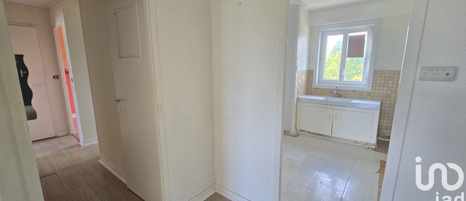 Apartment 3 rooms of 61 m² in Saint-Jean-de-la-Ruelle (45140)