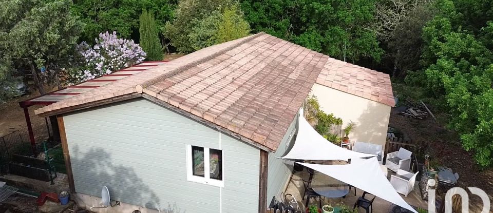 Maison 3 pièces de 67 m² à Méjannes-le-Clap (30430)