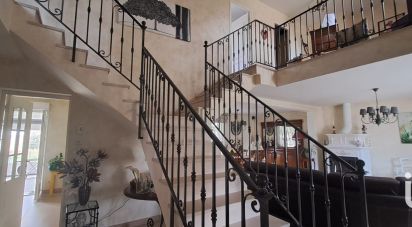 House 7 rooms of 205 m² in Savigny-sur-Clairis (89150)