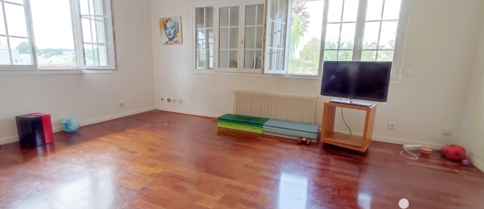 Maison 6 pièces de 125 m² à Ézanville (95460)