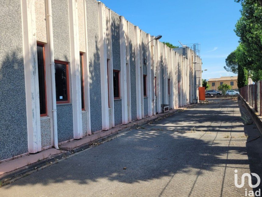 Block of flats in Pertuis (84120) of 700 m²