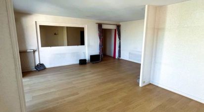 Apartment 4 rooms of 81 m² in Le Raincy (93340)