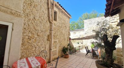 House 6 rooms of 155 m² in Montfrin (30490)