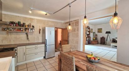 House 6 rooms of 155 m² in Montfrin (30490)