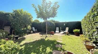 Appartement 4 pièces de 80 m² à Sanary-sur-Mer (83110)