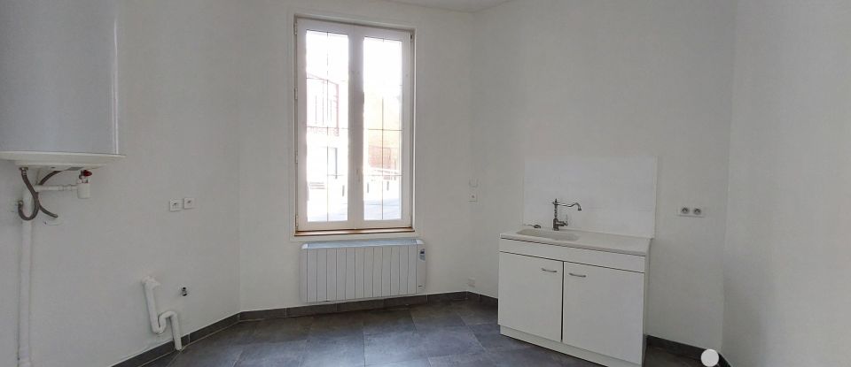 Town house 6 rooms of 107 m² in Ham (80400)