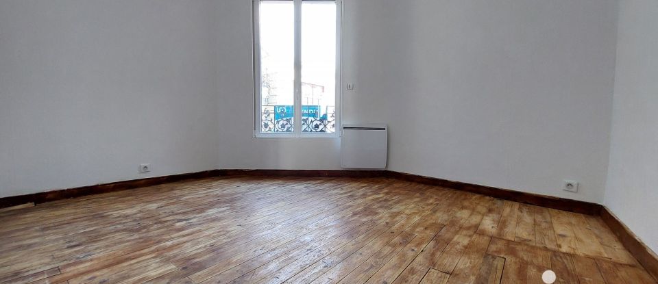 Town house 6 rooms of 107 m² in Ham (80400)