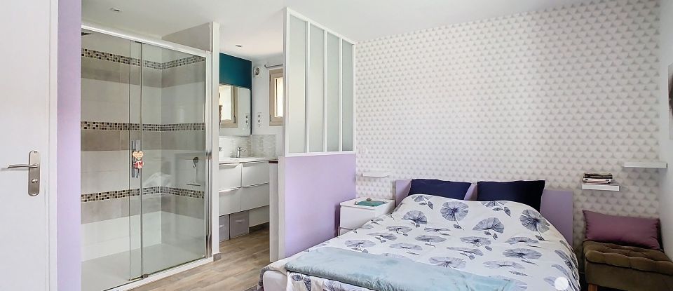 Pavillon 5 pièces de 130 m² à Mézières-sur-Seine (78970)