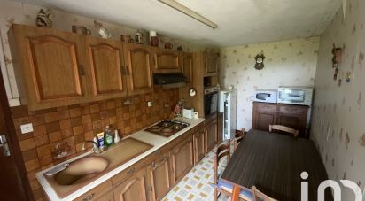 Maison de campagne 4 pièces de 80 m² à - (49420)