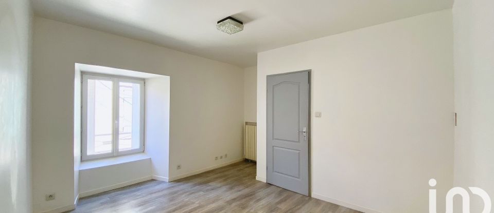 Maison de ville 10 pièces de 285 m² à Le Brignon (43370)