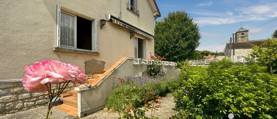 House 4 rooms of 90 m² in Nonville (77140)