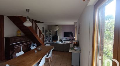 House 6 rooms of 136 m² in Le Bec-Hellouin (27800)