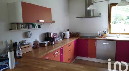 House 6 rooms of 136 m² in Le Bec-Hellouin (27800)