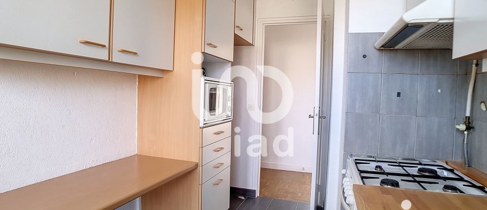 Appartement 4 pièces de 66 m² à Melun (77000)