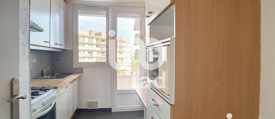 Appartement 4 pièces de 66 m² à Melun (77000)