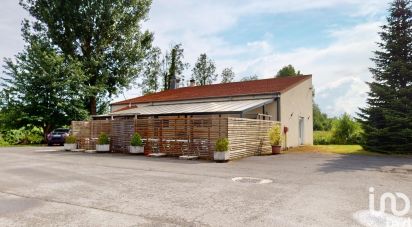 Murs commerciaux de 160 m² à Poigny (77160)