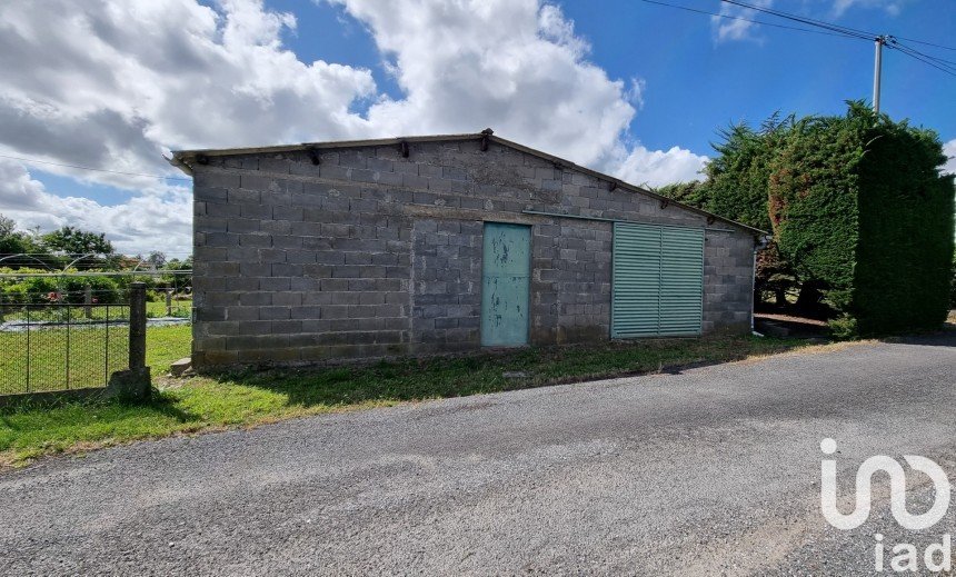 Parking of 102 m² in Loireauxence (44370)