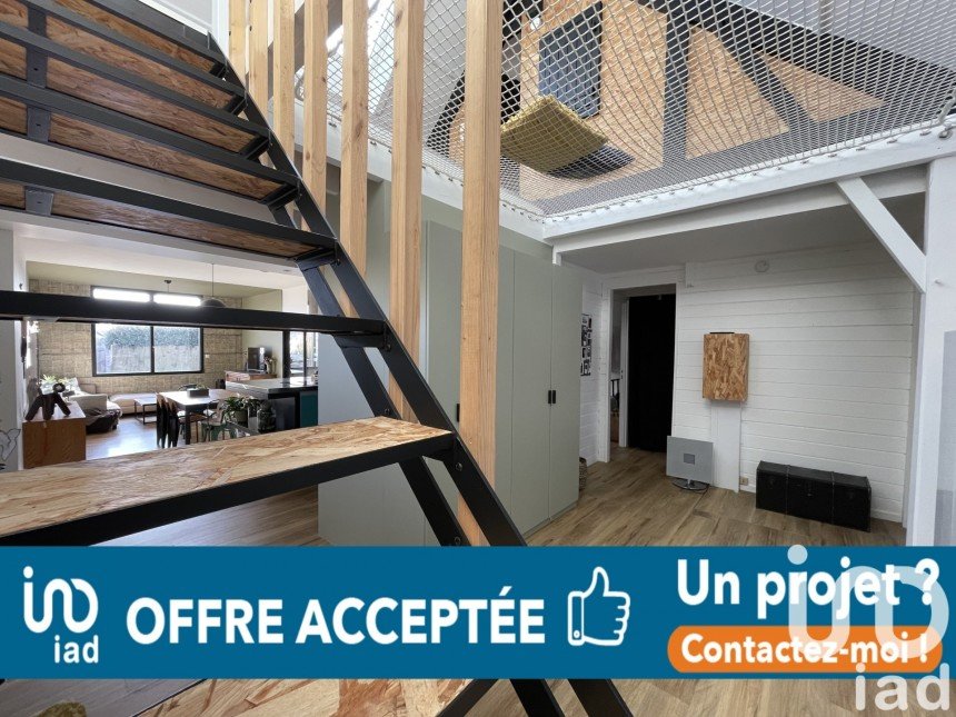 Maison 6 pièces de 175 m² à Belz (56550)