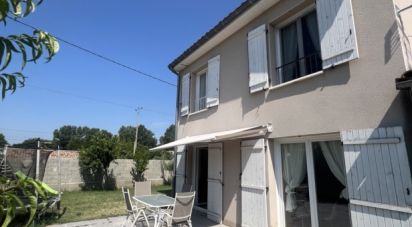 Pavillon 4 pièces de 94 m² à Châteauneuf-du-Rhône (26780)