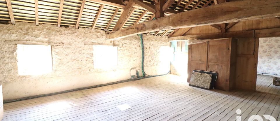 Maison de campagne 4 pièces de 115 m² à Secondigny (79130)