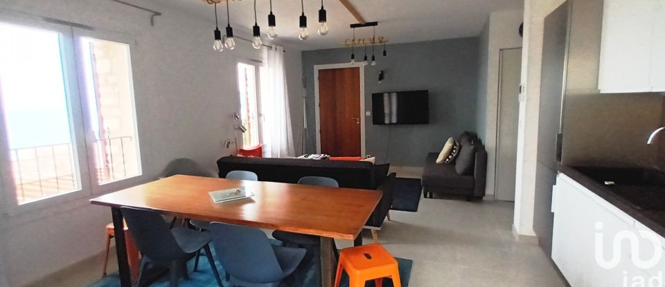 Apartment 3 rooms of 55 m² in Saint-Florent (20217)