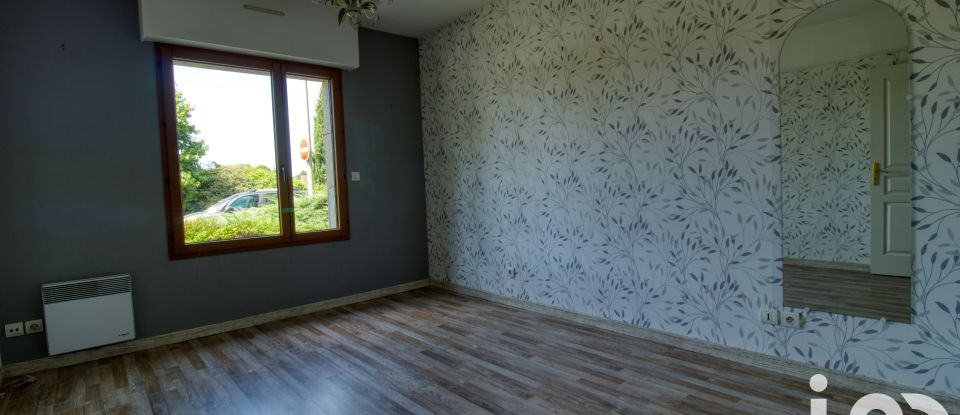 Appartement 3 pièces de 86 m² à Compiègne (60200)