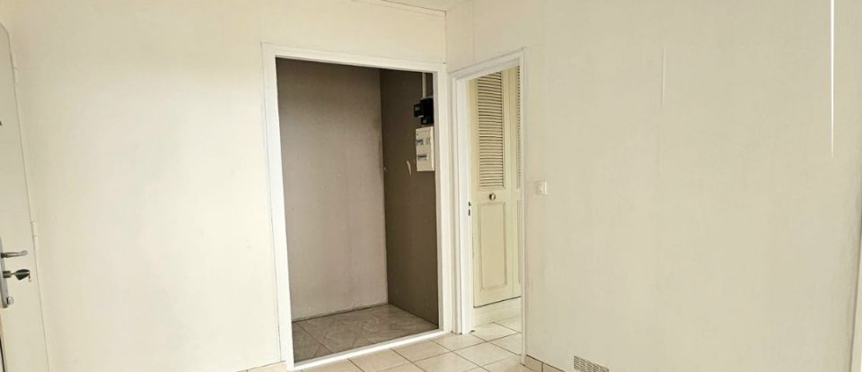 Apartment 4 rooms of 80 m² in Rouen (76000)