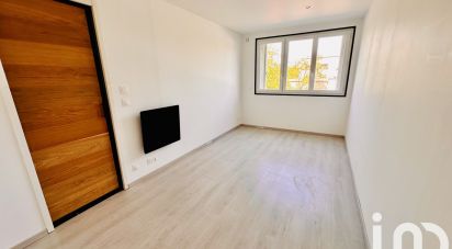 Apartment 3 rooms of 65 m² in Mainvilliers (28300)