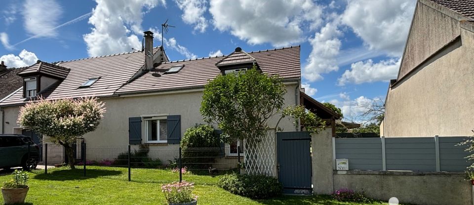 Maison 6 pièces de 140 m² à Machault (77133)