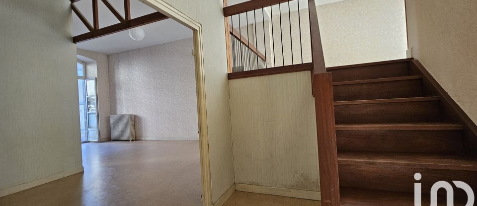 Appartement 6 pièces de 170 m² à Aurillac (15000)