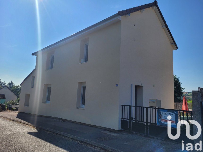 Village house 4 rooms of 100 m² in Montmort (71320)