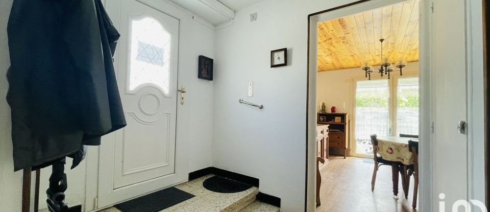 Maison 3 pièces de 90 m² à Quérigut (09460)