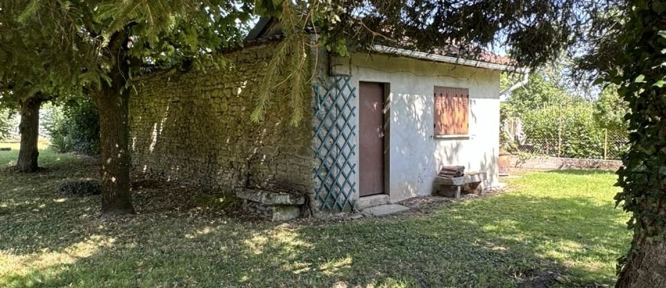 Maison de campagne 6 pièces de 186 m² à Soulaines-Dhuys (10200)