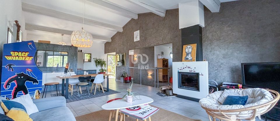 Maison 6 pièces de 152 m² à Sainte-Maxime (83120)