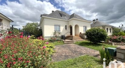 Pavillon 7 pièces de 134 m² à Évron (53600)