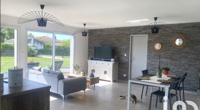 Pavilion 5 rooms of 118 m² in Roquefort (47310)