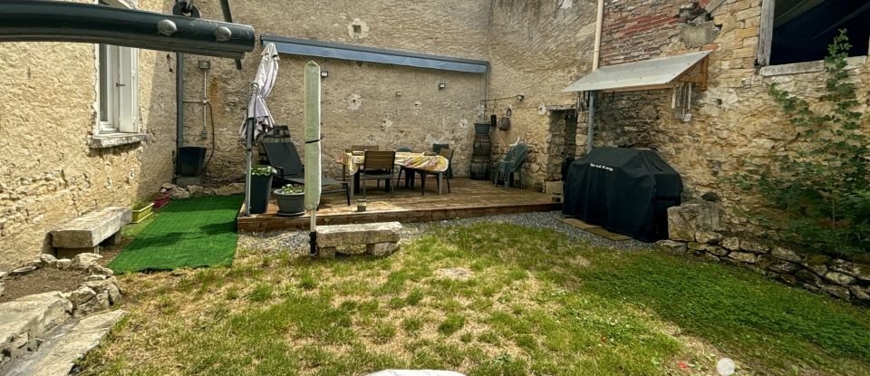 House 5 rooms of 180 m² in Souppes-sur-Loing (77460)