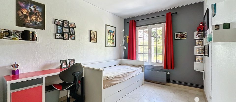 Maison 6 pièces de 189 m² à Auffargis (78610)