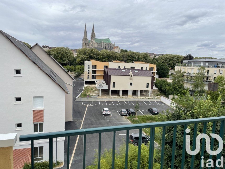 Apartment 3 rooms of 68 m² in Chartres (28000)