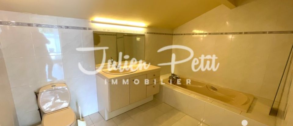 Appartement 6 pièces de 200 m² à Antony (92160)