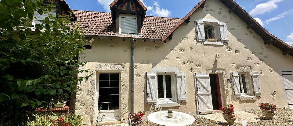 Longere 6 rooms of 193 m² in Vignoux-sur-Barangeon (18500)