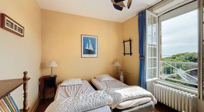 House 8 rooms of 137 m² in Saint-Cast-le-Guildo (22380)
