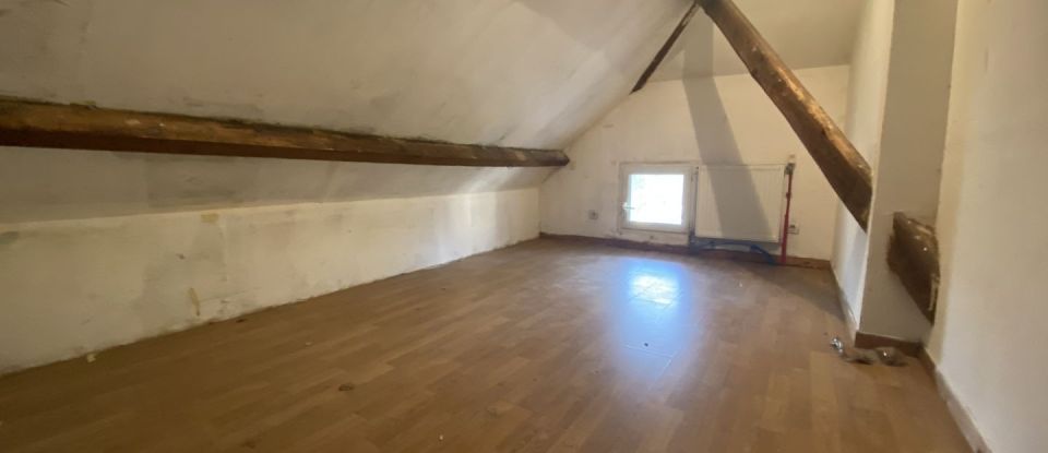 Maison 3 pièces de 76 m² à Charleville-Mézières (08000)