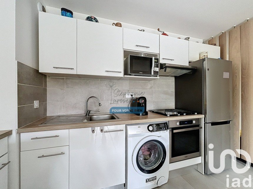 Apartment 3 rooms of 67 m² in Chennevières-sur-Marne (94430)