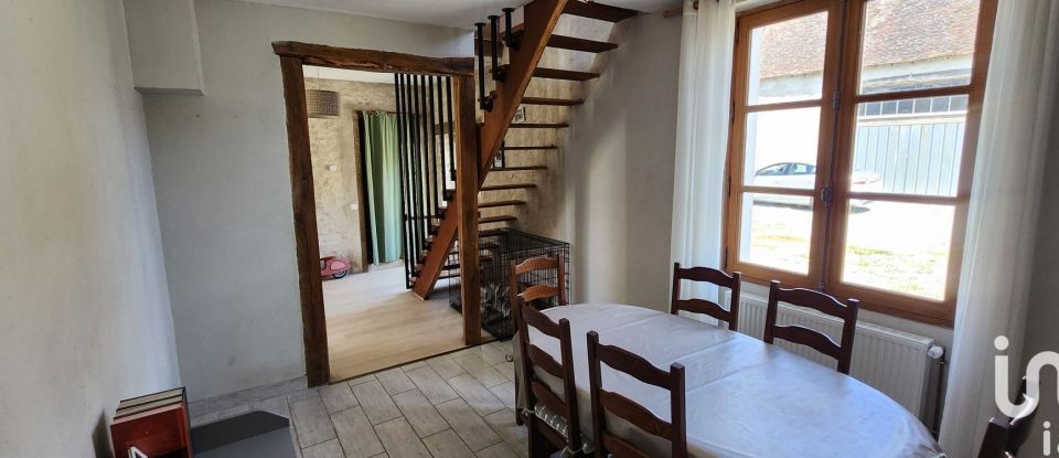 House 5 rooms of 124 m² in Oulches (36800)