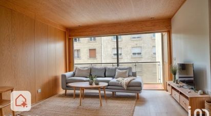Appartement 3 pièces de 90 m² à Marseille (13006)
